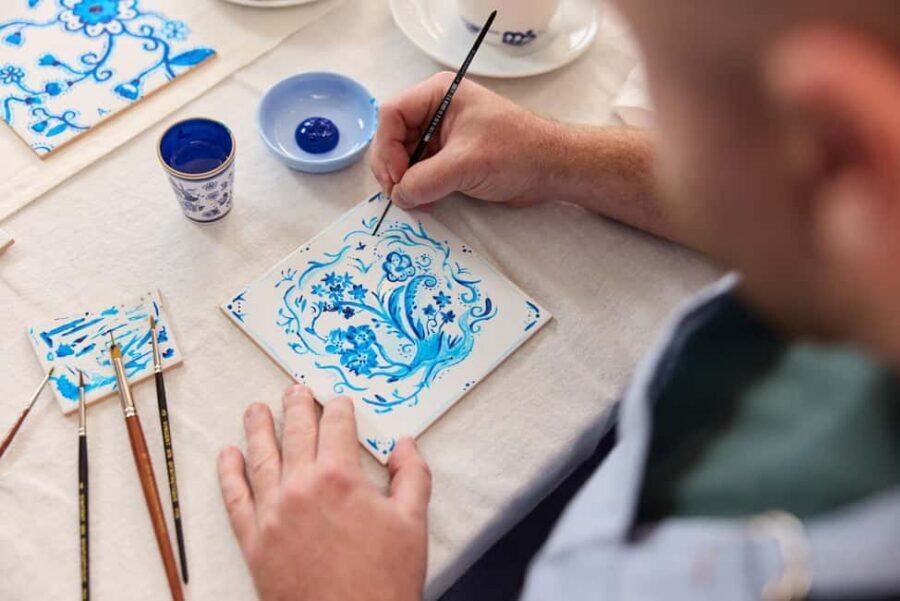 Amsterdam: Traditional Dutch Blue Tile Painting Workshop - Quick takeaways for your Delft Blue tile session