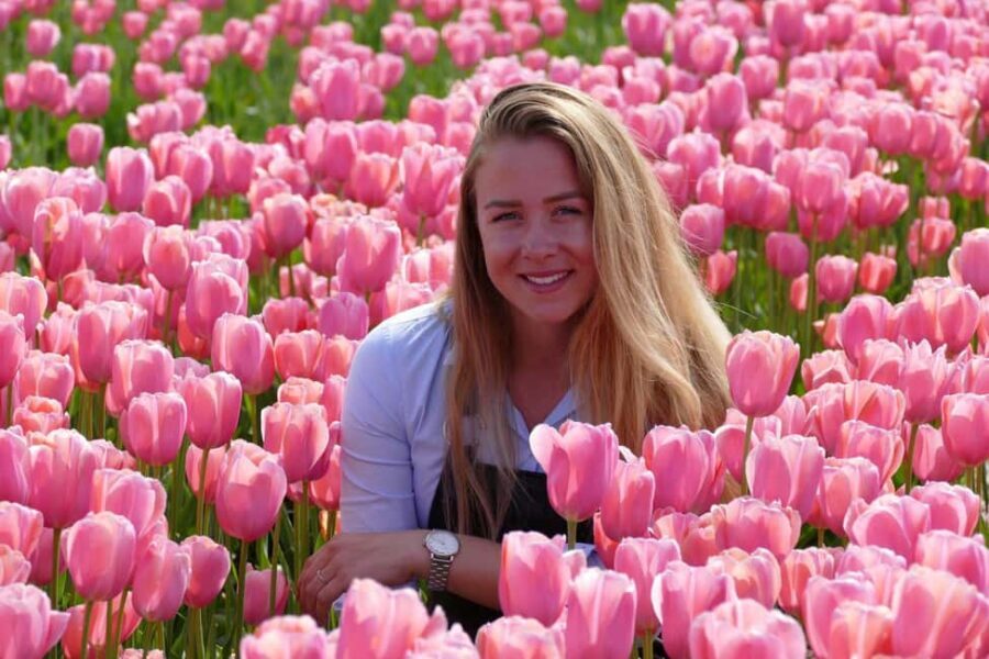 Amsterdam: Tulip Farm Visit, Keukenhof, and Windmill Cruise - Keukenhof Gardens: why you’ll want to go earlier, but still love it late