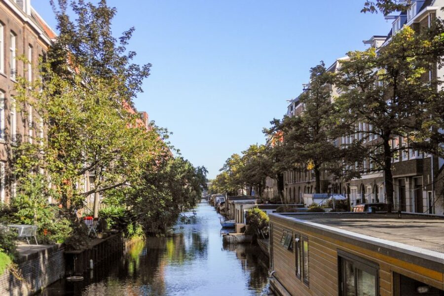 Amsterdam Walking Tour and Canal Cruise - Price and Logistics: Is $194 per Person Good Value for This Mix?
