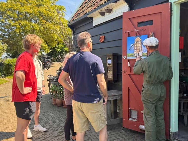 Amsterdam: Zaanse Schans Windmills & Zaandam E-Bike Tour - Small group size (max 10): where the tour feels personal