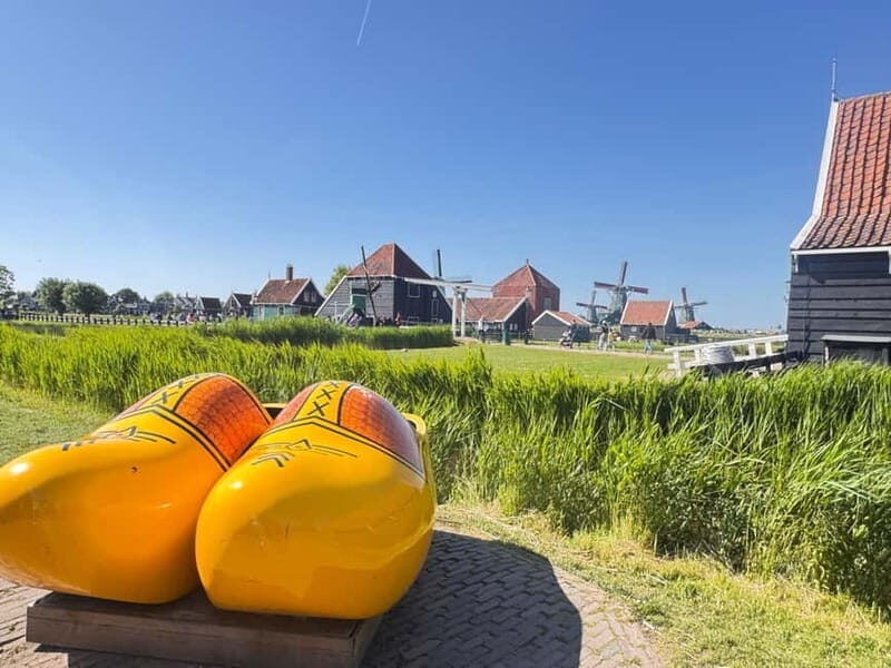 Amsterdam: Zaanse Schans Windmills & Zaandam E-Bike Tour - Should you book this e-bike windmill day?