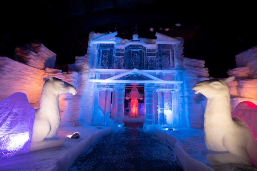 Biddinghuizen: Dutch Ice Sculpture Festival Entry Ticket - The Let’s Go to the Movies Theme: What You’ll Walk Through