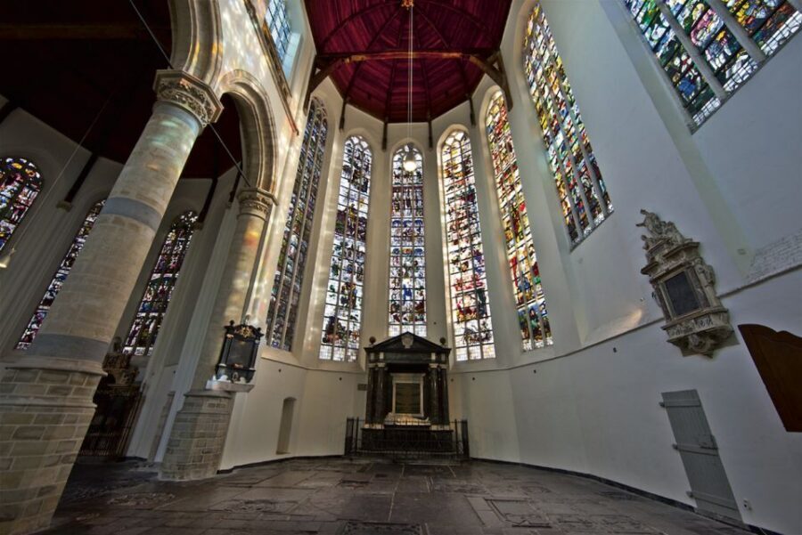Delft: Entrance Ticket for the Old and New Churches - Who should book this ticket (and who might not)