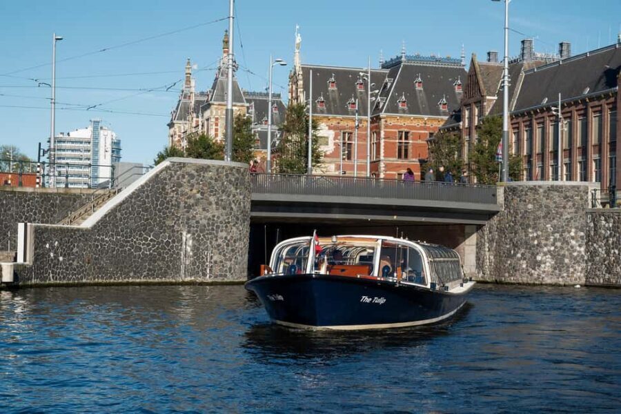 Discover Amsterdam: Luxury Canal Cruise with a Local Skipper - The Captain + Host Team: What Service Looks Like on This Boat