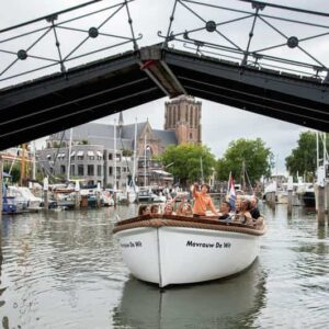 Dordrecht: City Canal Cruise - How the open sloop feel stays comfortable in real weather
