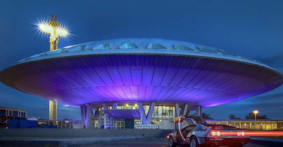 Eindhoven: Next Nature Museum Entry Ticket - Once Upon a Time... the Earth: planet history, then a sharp turn into the future