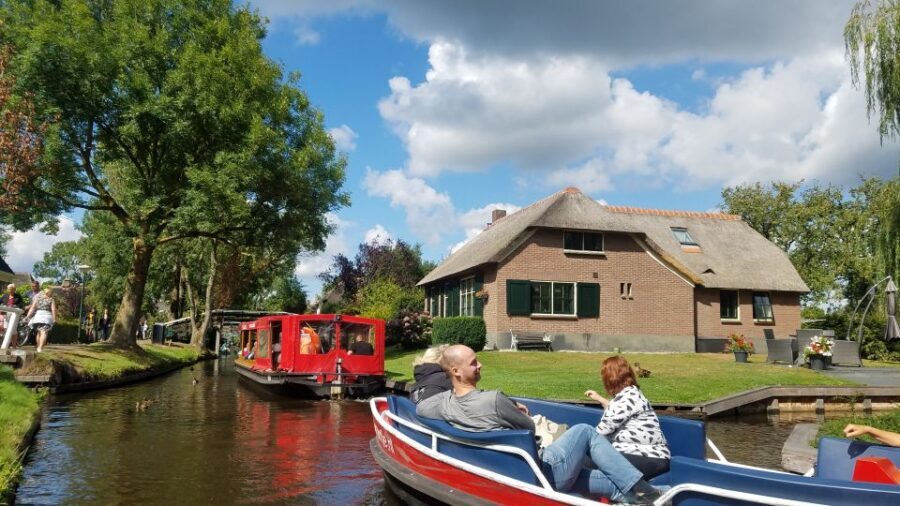 From Amsterdam: Giethoorn Day Trip with Small Electric Boat - Guides, Vibe, and What Makes the Day Feel Easy