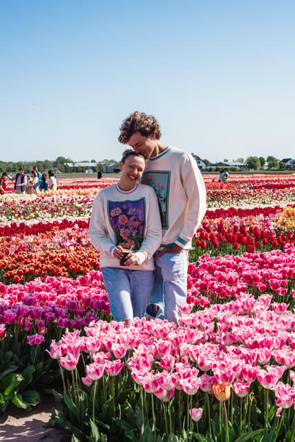 From Amsterdam: Keukenhof Gardens & Tulip Experience Tour - Unlimited photo time in the bulb-flower area