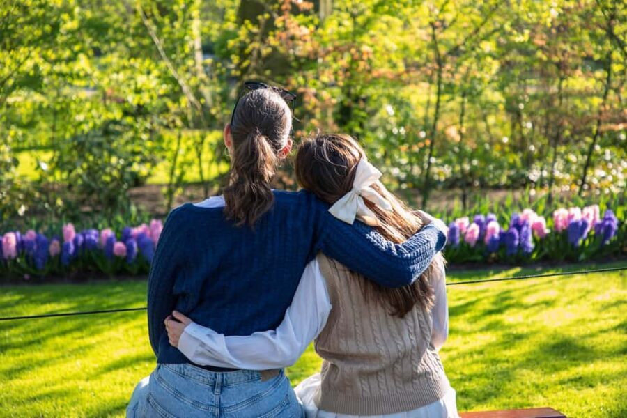 From Amsterdam: Keukenhof Ticket with Transfer - Fast-track entry and 7 million flowers: using your time wisely inside Keukenhof