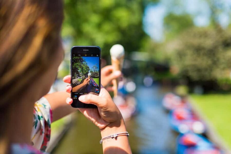 From Amsterdam: Ultimate Giethoorn Experience with Boat Tour - FAQ
