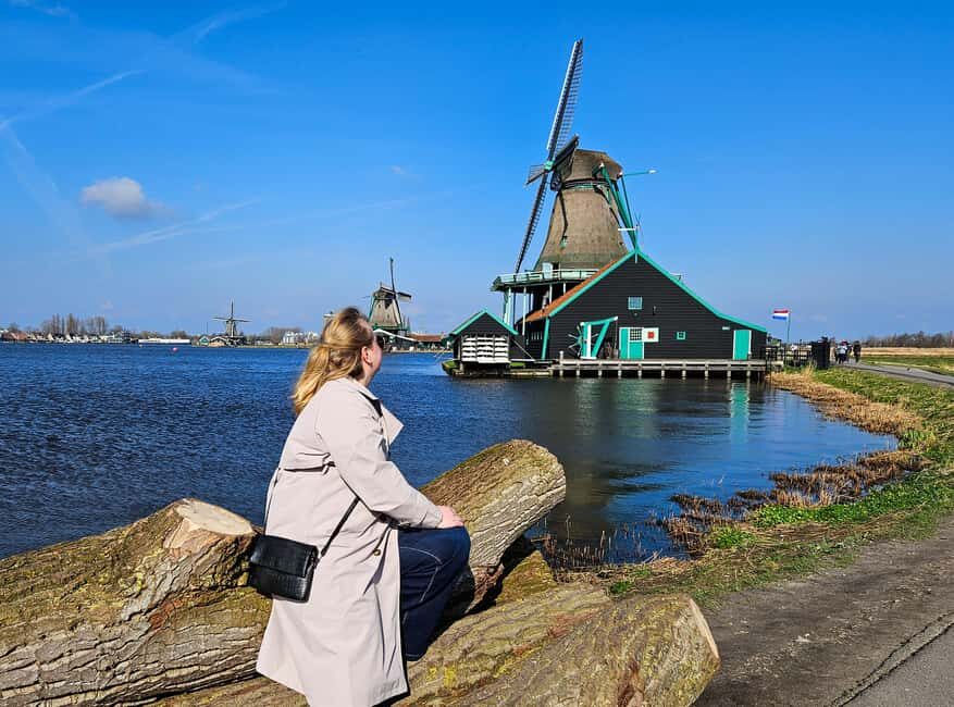 From Amsterdam: Volendam and Zaanse Schans Tour with Cheese - Price and Value for a 5-Hour Netherlands Sampler