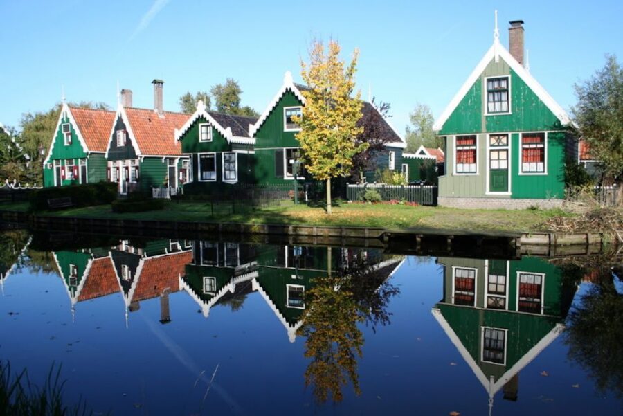 From Amsterdam: Windmills of Zaanse Schans Tour - Practical Tips That Make the Day Smoother