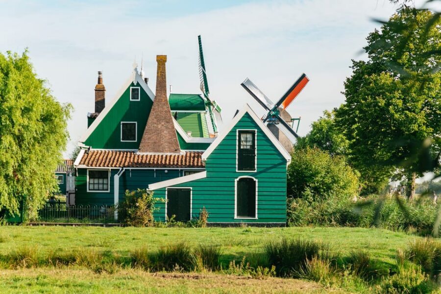 From Amsterdam: Zaanse Schans, Edam, Volendam & Marken - Price and Value: Is $37 Worth It