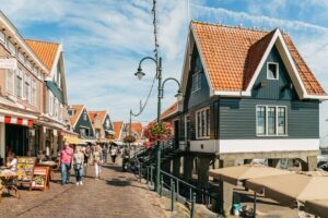 From Amsterdam: Zaanse Schans, Edam, Volendam & Marken - Getting There: Bus Transfers, Comfort, and Timing That Works
