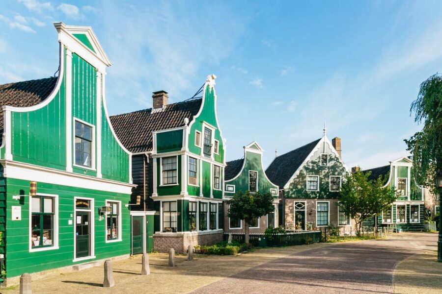 From Amsterdam: Zaanse Schans, Edam, Volendam & Marken - Marken Island Village: Wooden Houses, Quiet Harbor, and Weather Backup