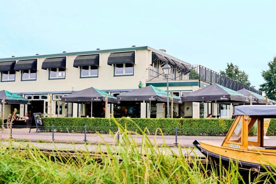 Giethoorn: Sightseeing Boat Tour - Who this tour suits best (and who should think twice)