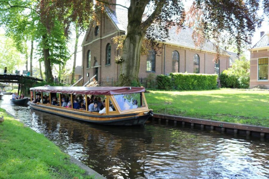 Giethoorn: Village & National Park Canal Cruise with Coffee - Quick, Practical Reasons This Cruise Works