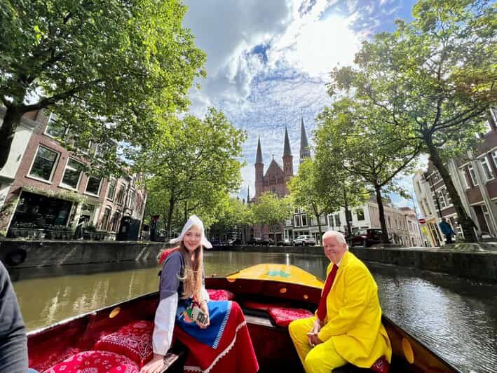 Gouda: Open Boat City Canal Cruise - Why this Gouda canal cruise is more than a short sightseeing loop