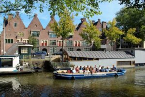 Groningen: Open Boat City Canal Cruise - The route in real time: Westerhaven, warehouses, churches, and the Martinitoren