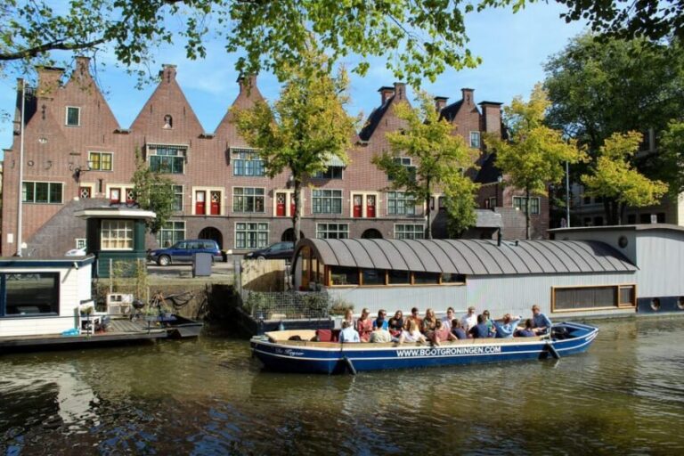 Groningen: Open Boat City Canal Cruise - The route in real time: Westerhaven, warehouses, churches, and the Martinitoren
