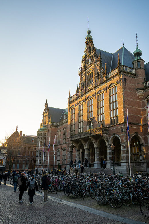 Groningen: Walking Tour with Local Guide - A student town you can feel: bikes, youth, and everyday life