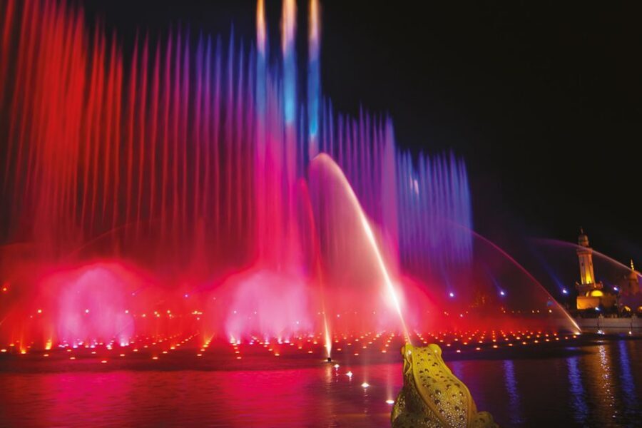 Kaatsheuvel: Efteling Theme Park Day Admission Ticket - Price and value: what you’re really paying for