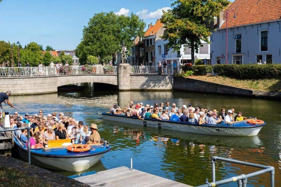 Middelburg: City Canal Cruise - 3) The 45-Minute Route: From the Marina Into the Historic Center