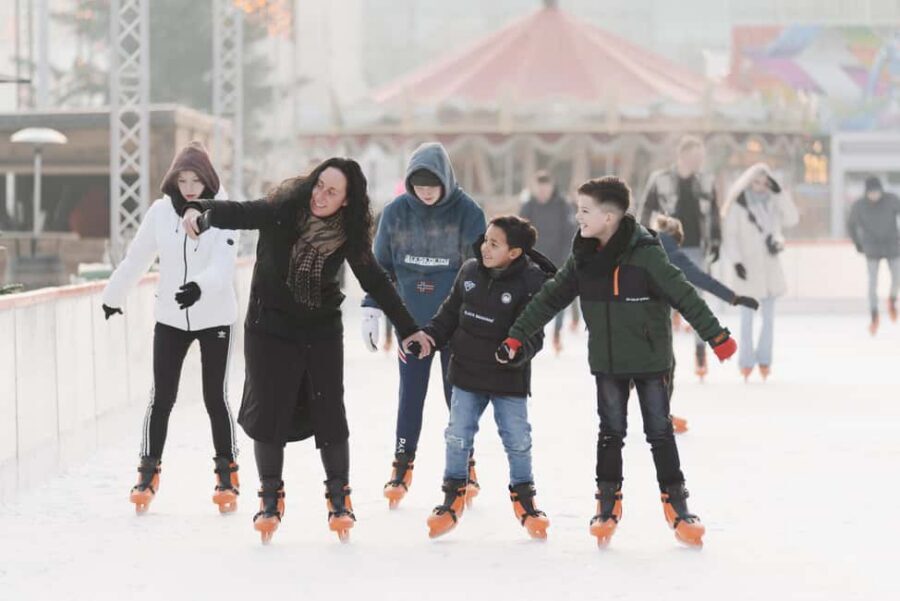 Museumplein Ice Rink Entry Ticket - On-Ice Essentials: Gloves Are Mandatory, and Skates Have Limits