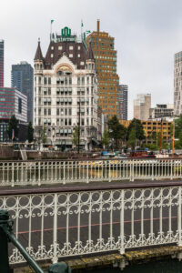 Rotterdam: City Center Walking Tour - Beurstraverse and Market Hall: views, then a real break