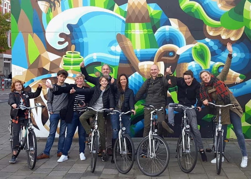 Rotterdam: City Highlights Guided Bike Tour - Key highlights you’ll notice fast