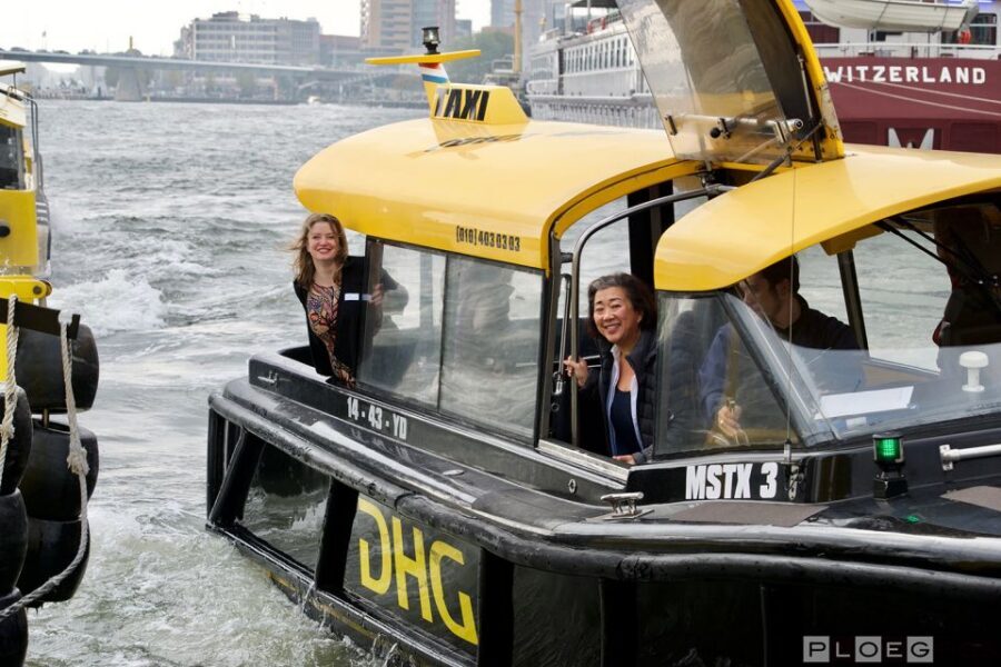 Rotterdam: De Rotterdam, Cube Houses, Watertaxi and Markthal - Het Witte Huis rooftop: the 360-degree view that makes everything click