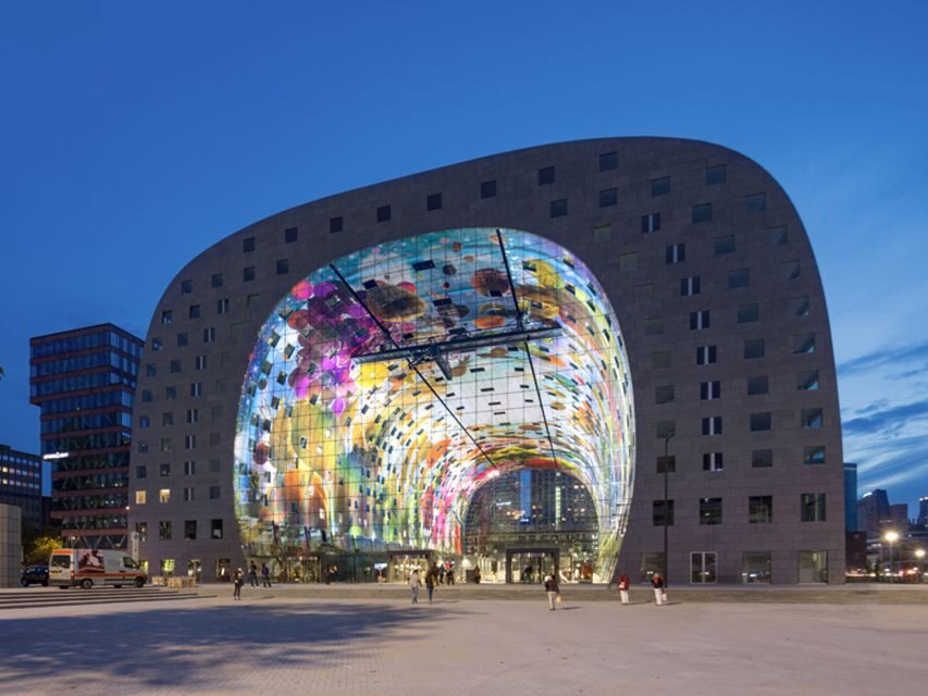 Rotterdam: De Rotterdam, Cube Houses, Watertaxi and Markthal - Markthal: art ceiling, Horn of Plenty, and a real meet-and-taste bite