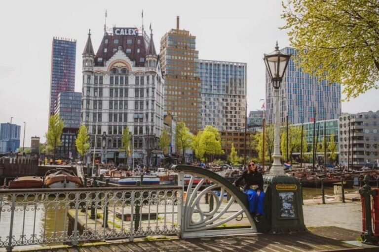 Rotterdam: Highlights, Gems, Architecture & History Walk - The Guide Makes It Click: Yoreh’s Stories and the Photo Sheets