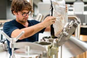 Rotterdam: Stadshaven Brewery Tour with Beer Tastings - How the tour flows: from warehouse history to brewing explanations and a tasting table