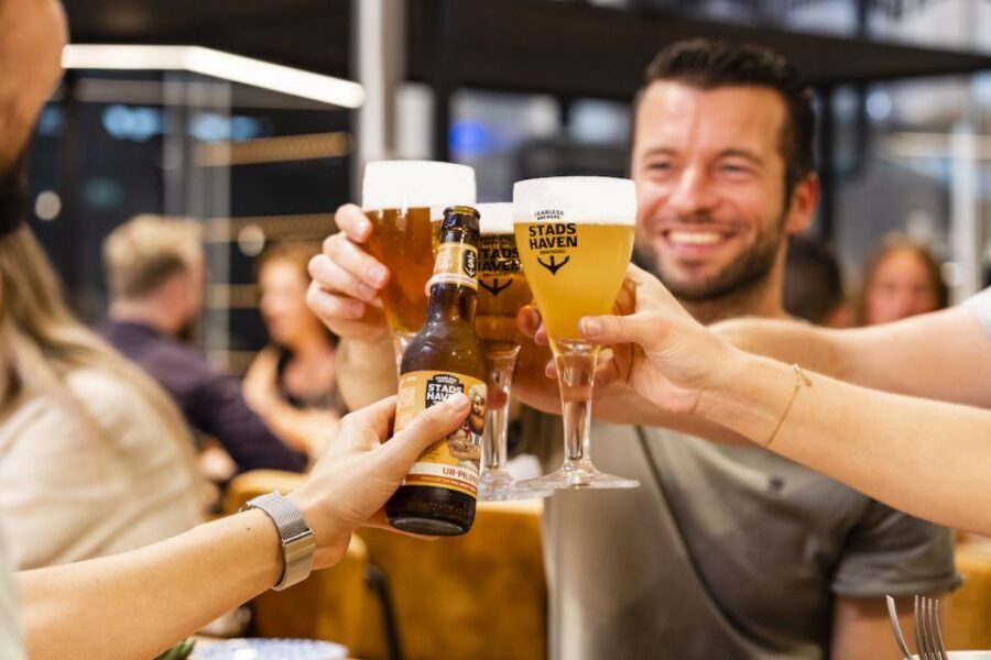 Rotterdam: Stadshaven Brewery Tour with Beer Tastings - Modern brewing and sustainability: what it means in plain terms