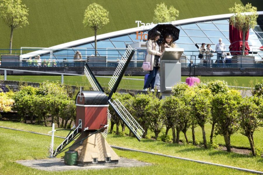 The Hague: Madurodam Miniature Park Entry Ticket - Outdoor wandering vs. indoor comfort: plan your time around the weather