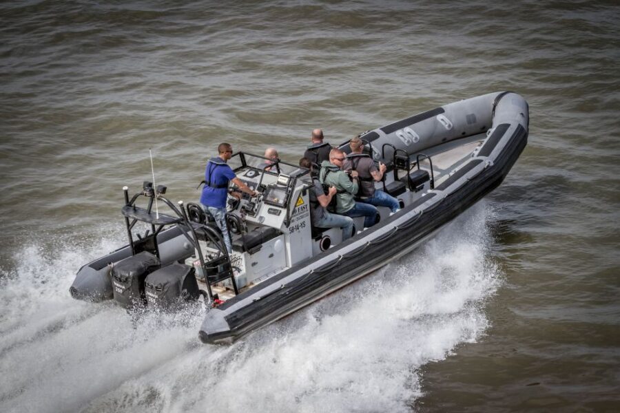 The Hague: Scheveningen Beach RIB Speedboat Tour - Sharp turns, wet splash, and the reality of weather at Scheveningen